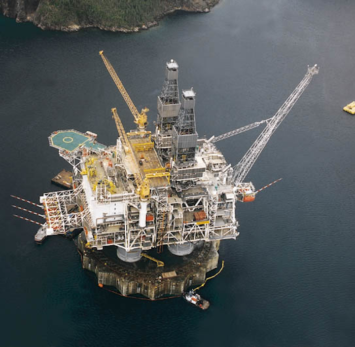 Hibernia's bigbore completions reflect long tieup of drilling units