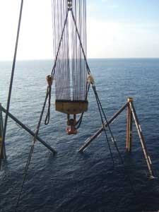 Th 0711offtwo5 Th 0711offtwo5