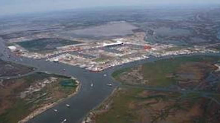 Th 0803offport1