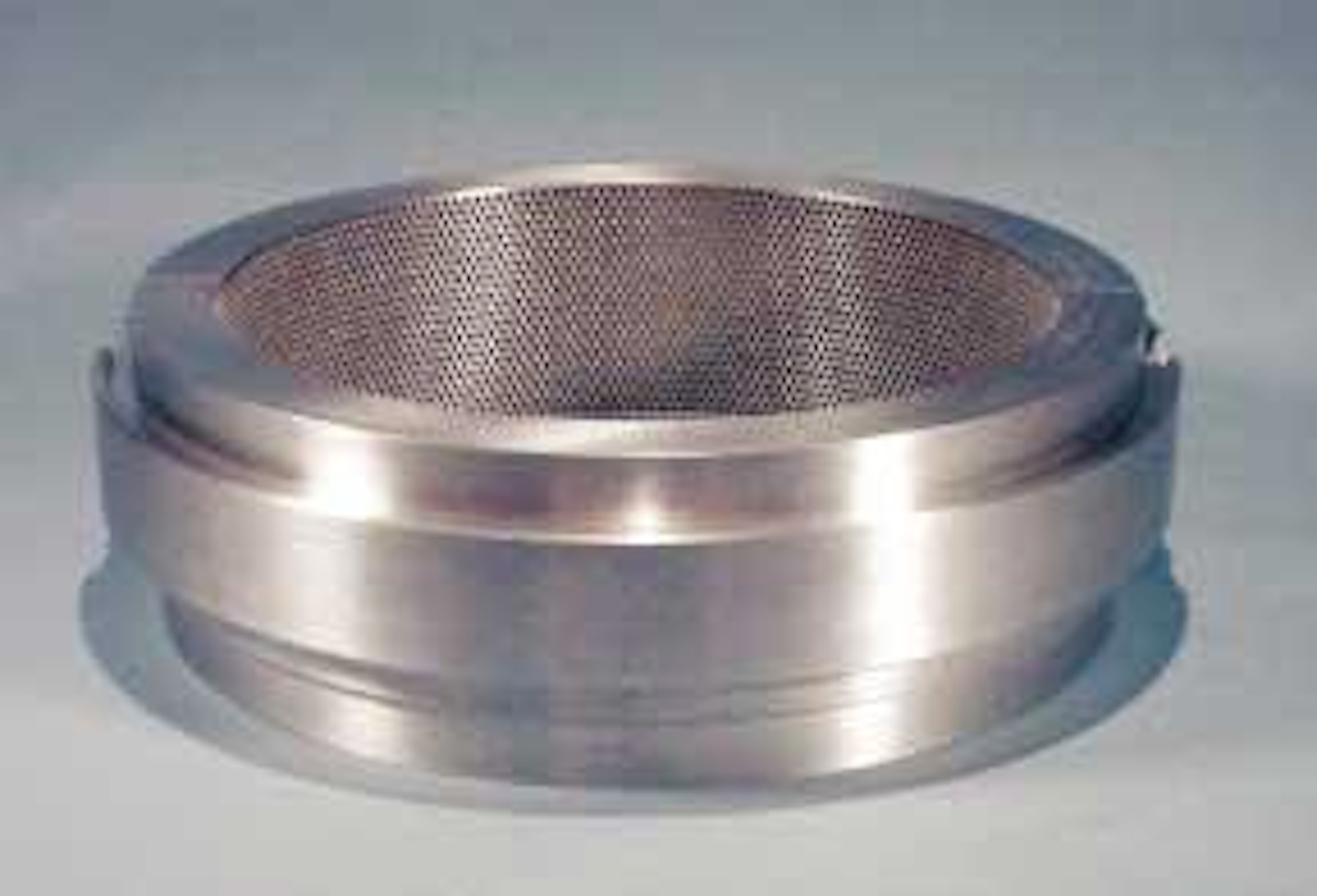 Damper seals increase stability Offshore