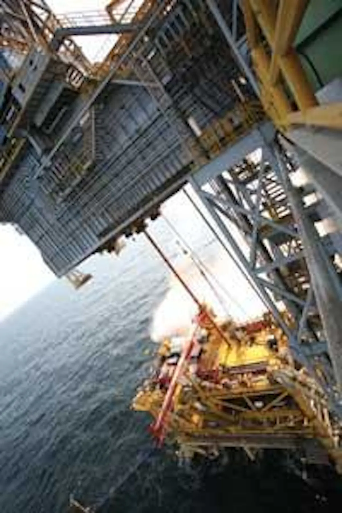 Simops In Rig Shell’s North field SIMOPS at forefront of innovation | Offshore
