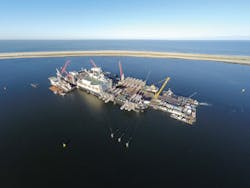 1604offlift P02 1604offlift P02