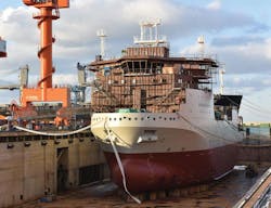 1705offvess P02 1705offvess P02