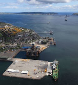 Content Dam Offshore Print Articles Volume 77 08 1708offcrom P01 Content Dam Offshore Print Articles Volume 77 08 1708offcrom P01