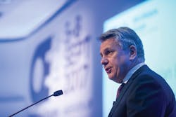 1710offofeu P03 1710offofeu P03