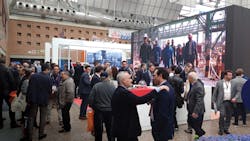 1811offomc P01 1811offomc P01