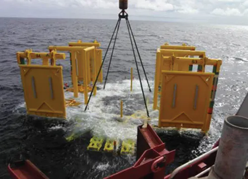 Spar R Platform Oil Rig World’s largest spar platform opens deepwater production offshore mid ...