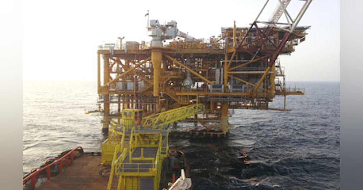 Shell orders further Qatar crew transfer system | Offshore Magazine