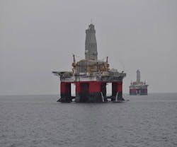 Polyarnaya Zvezda and Severnoye Siyaniye Polyarnaya Zvezda and Severnoye Siyaniye