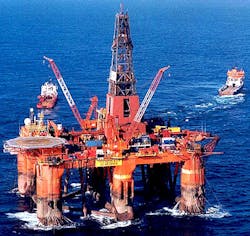 Transocean Searcher semisubmersible drilling rig Transocean Searcher semisubmersible drilling rig