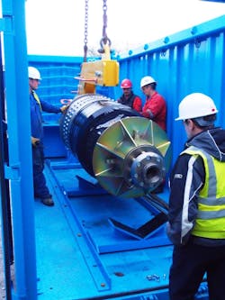 Pipeline recovery tool being loaded into the Suretank container Pipeline recovery tool being loaded into the Suretank container