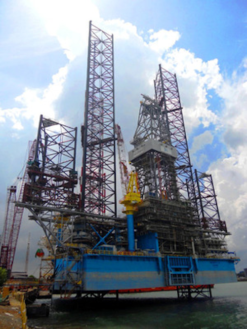 HAKURYU-12 at the PPL shipyard in Singapore