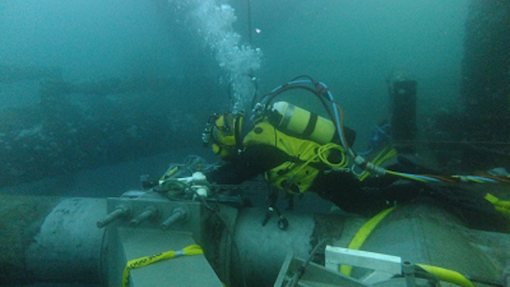 A Harkand diver working in Mexican waters.