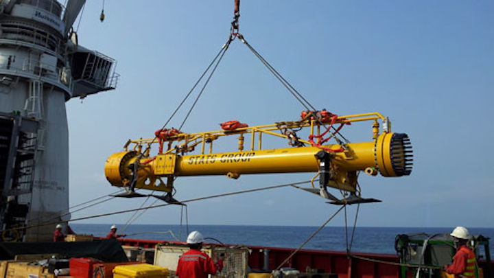 Subsea flangeless launcher