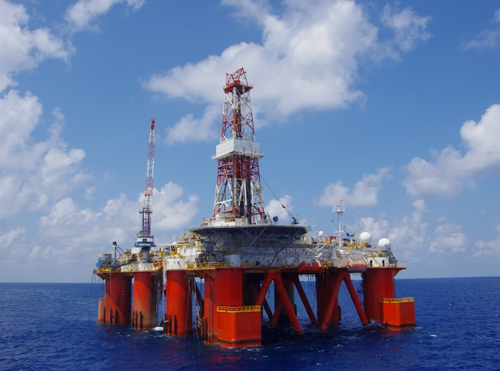 Hakuryu-5 semisubmersible drilling rig