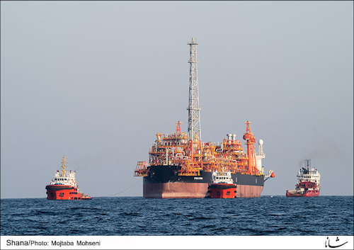 FPSO Cyrus at the oil layer of the South Pars gas field in the Persian Gulf