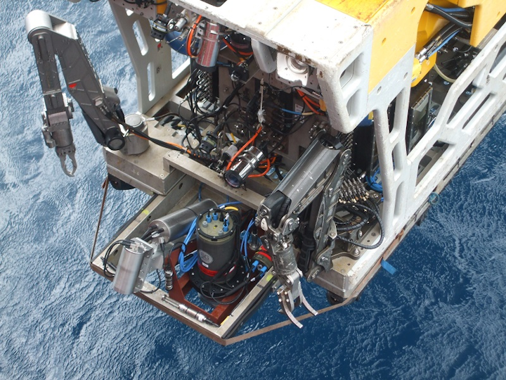 (Image courtesy 2G Robotics and Sonardyne)