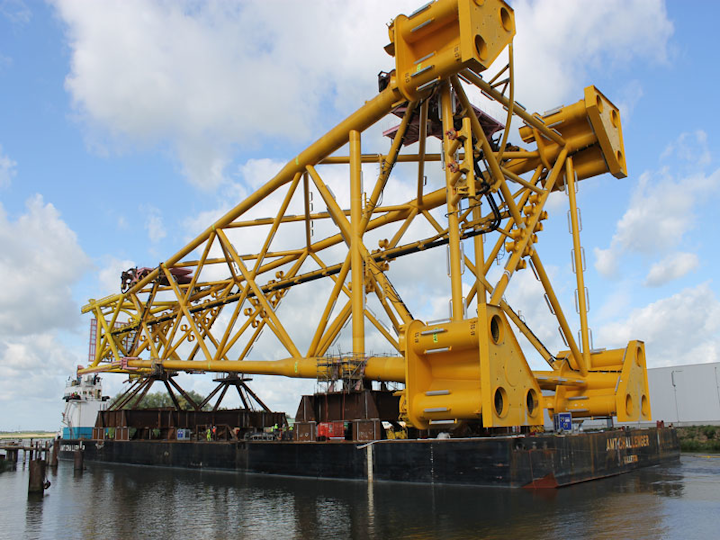 Statoil’s Oseberg Vestflanken 2 unmanned wellhead platform jacket