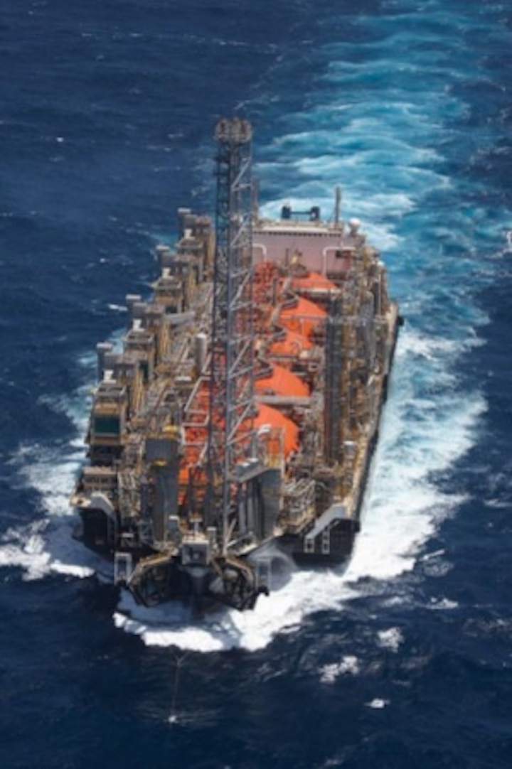 FLNG Hilli Episeyo offshore Cameroon