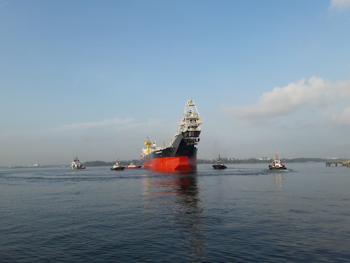 Towing of the FSO Benchamas 2 to the Gulf of Thailand