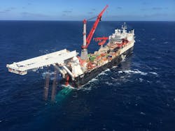 Solitaire pipelay vessel Solitaire pipelay vessel