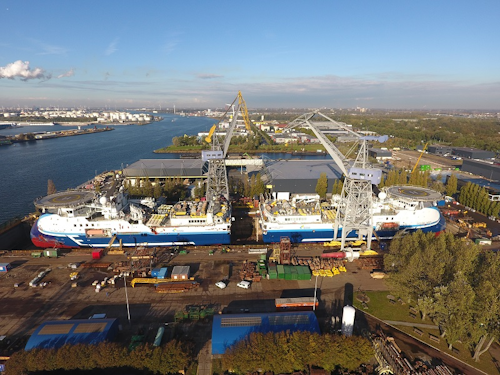 Content Dam Os En Articles 2018 12 Seismic Vessels Complete Tandem Drydocking At Damen Shiprepair Amsterdam Leftcolumn Article Headerimage File