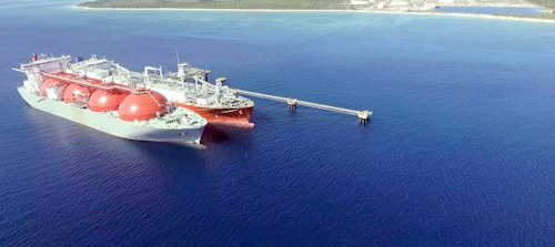 First-ever ship-to-ship transfer of LNG in the Bahamas