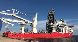 The Dalmatian pump umbilical being loaded onto the Seven Arctic. The Dalmatian pump umbilical being loaded onto the Seven Arctic.