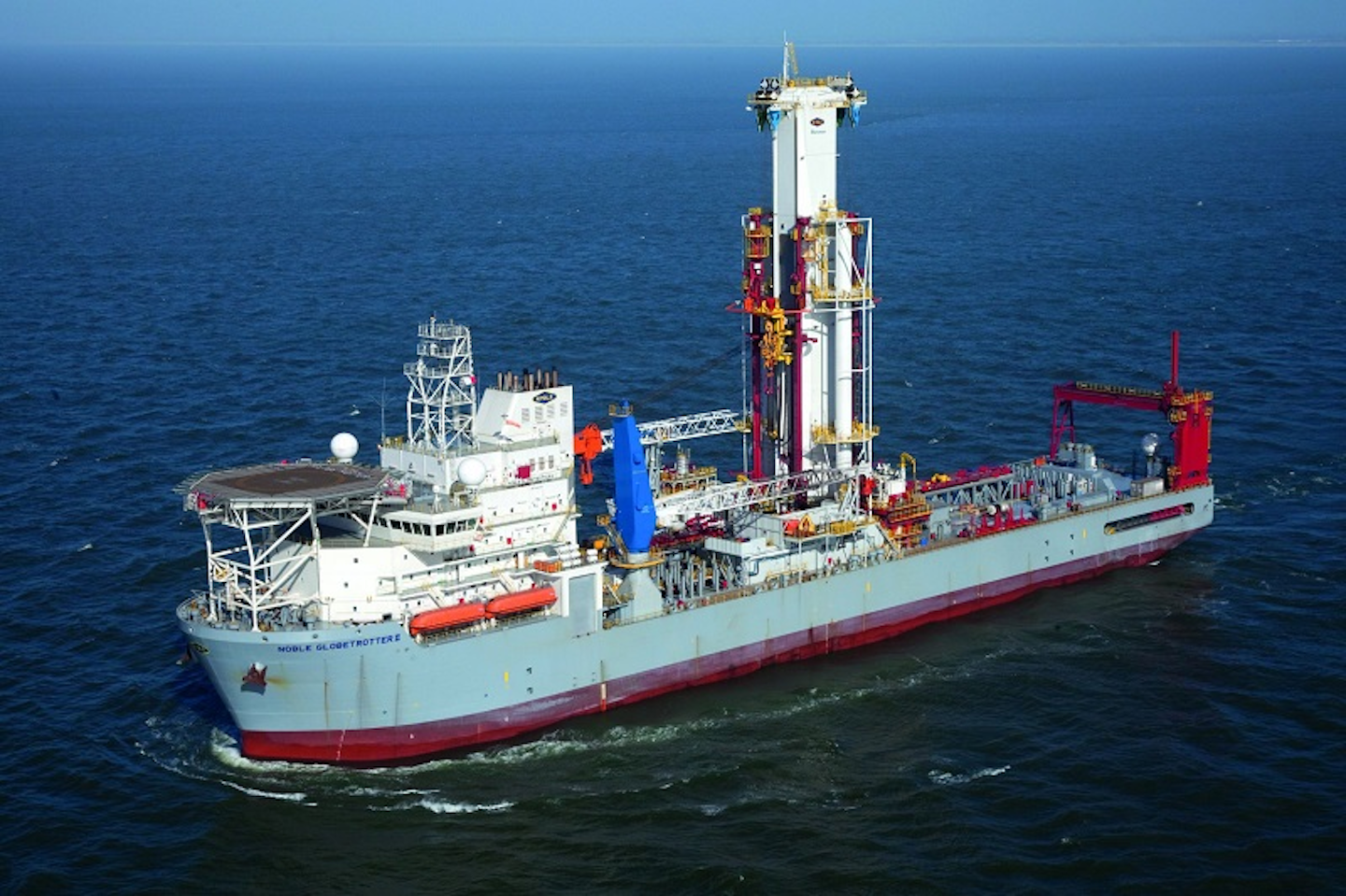 Drillship’s automatic tripping system operable even in high seas Offshore