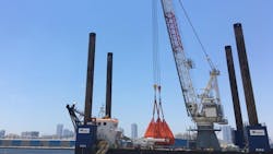 The lattice boom crane in full operation in Dubai.