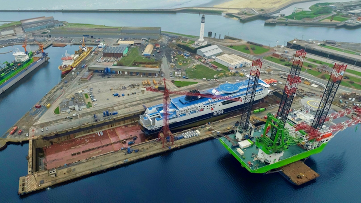 The heavy-lift jackup Apollo at Damen Shiprepair Dunkerque.