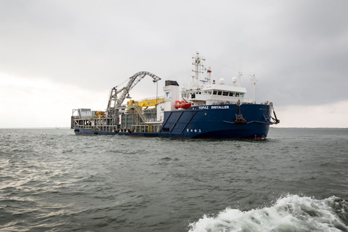 The DP-2 cable lay vessel Topaz Installer