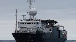 The Kommandor is a DP-2 multi-role survey vessel.