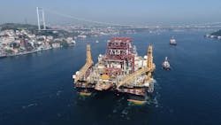 The Saipem semisubmersible Scarabeo 9 was selected due to its proven ability to lower its tower in order to pass through the Bosphorus Strait.
