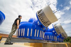 The Sleipnir features four 5500 kW forward retractable WST-65RU thrusters and four 5500 kW Wärtsilä WST-65U underwater mountable steerable thrusters. The Sleipnir features four 5500 kW forward retractable WST-65RU thrusters and four 5500 kW Wärtsilä WST-65U underwater mountable steerable thrusters.