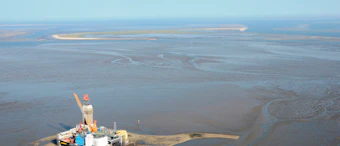 Aerial view of the Mittelplate A drilling and production platform.