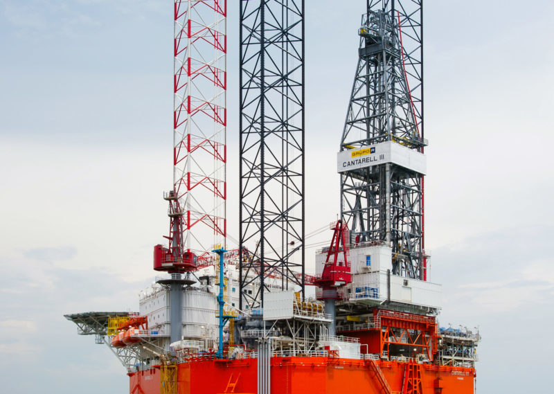 The jackup drilling rig Cantarell III.