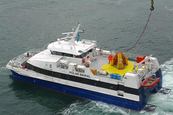 The crew boat Polar Baikal.