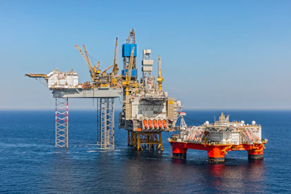 Top 10 Drilling Rig Contractors Look Forward To New Year With Cautious Optimism Offshore