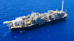 In April 2018, production began from the deepwater Búzios field in the presalt Santos basin through the FPSO P-74.