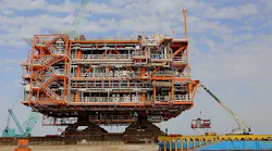 The South Pars Phase 13 platform was loaded on a FLB124 barge using a ‘push/pull’ method.
