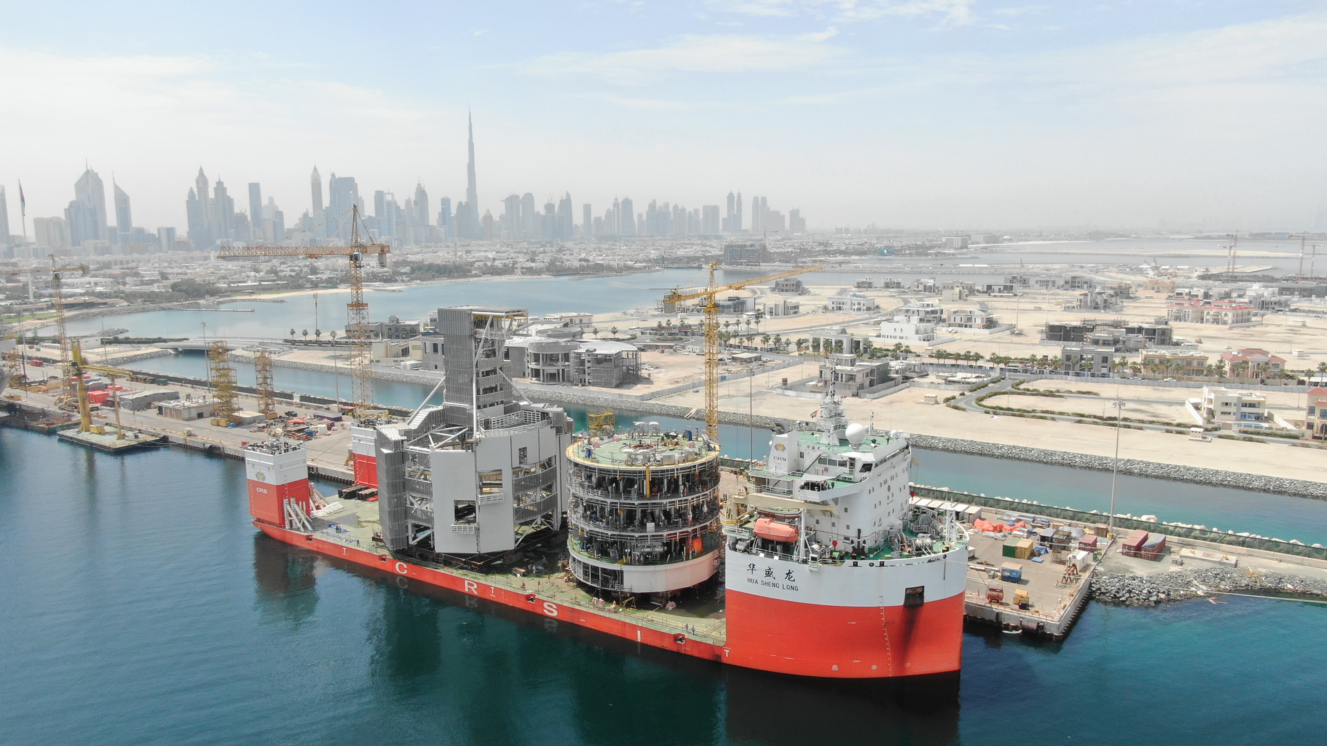 The manifold and gantry modules were loaded onto the transportation vessel in mid-April, and should reach Singapore next month.