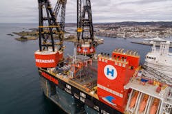 The 600-metric ton riser hang off module onboard the Sleipnir. The 600-metric ton riser hang off module onboard the Sleipnir.