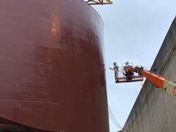 Jotun is applying the anti-fouling SeaQuantum Ultra S and topcoat Hardtop One, a polixiloxane coating, at the Semco Maritime yard near Bergen.