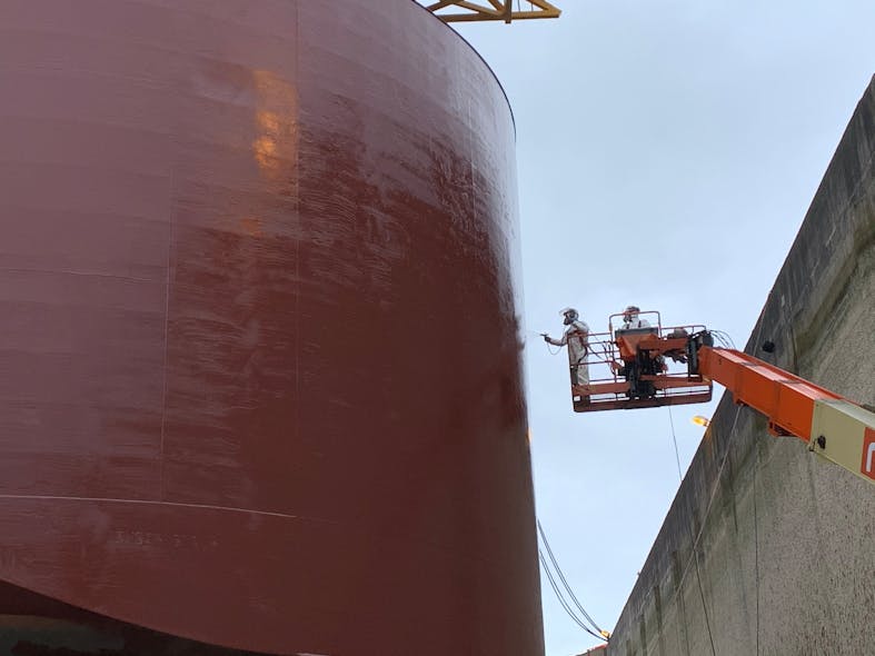 Jotun is applying the anti-fouling SeaQuantum Ultra S and topcoat Hardtop One, a polixiloxane coating, at the Semco Maritime yard near Bergen.