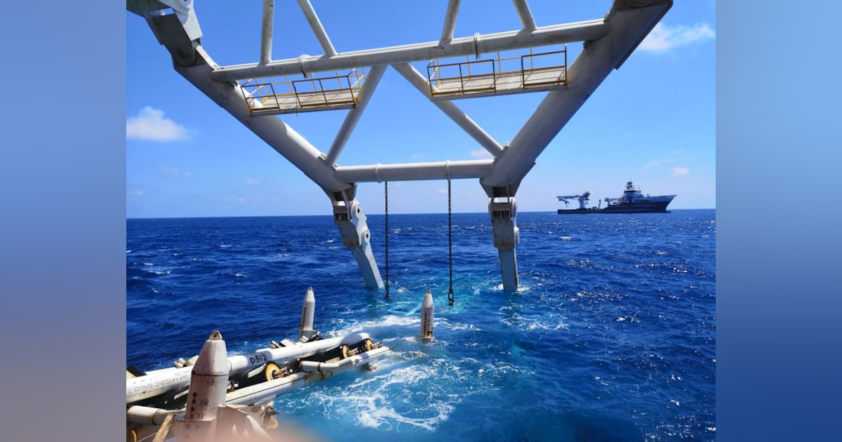 Novel pipelay project completed offshore Malaysia  Offshore