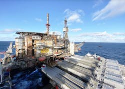 This was the Pioneering Spirit’s third and final decommissioning job of the year. This was the Pioneering Spirit’s third and final decommissioning job of the year.