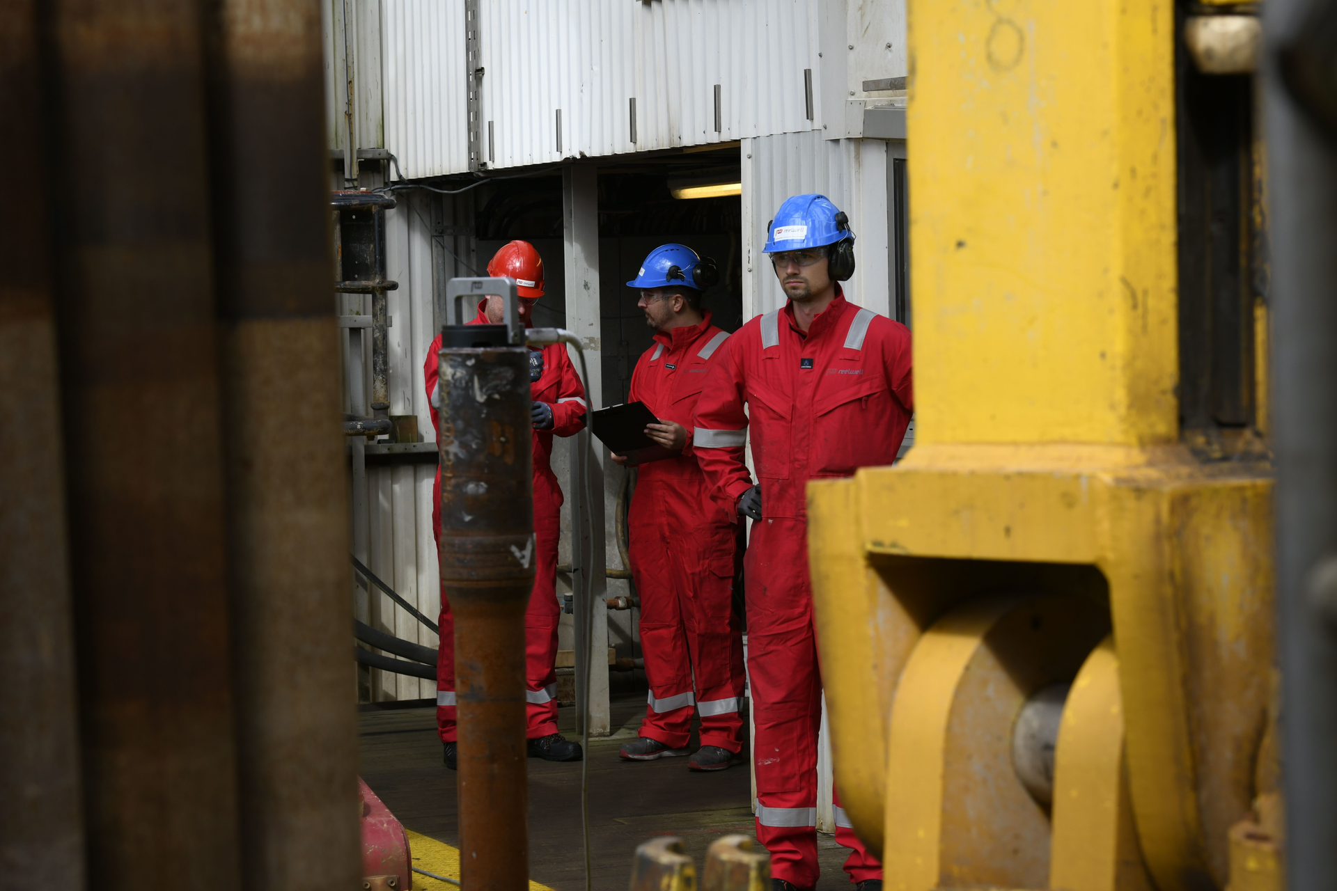 The DualLink powered and wired drill pipe being run in-hole.