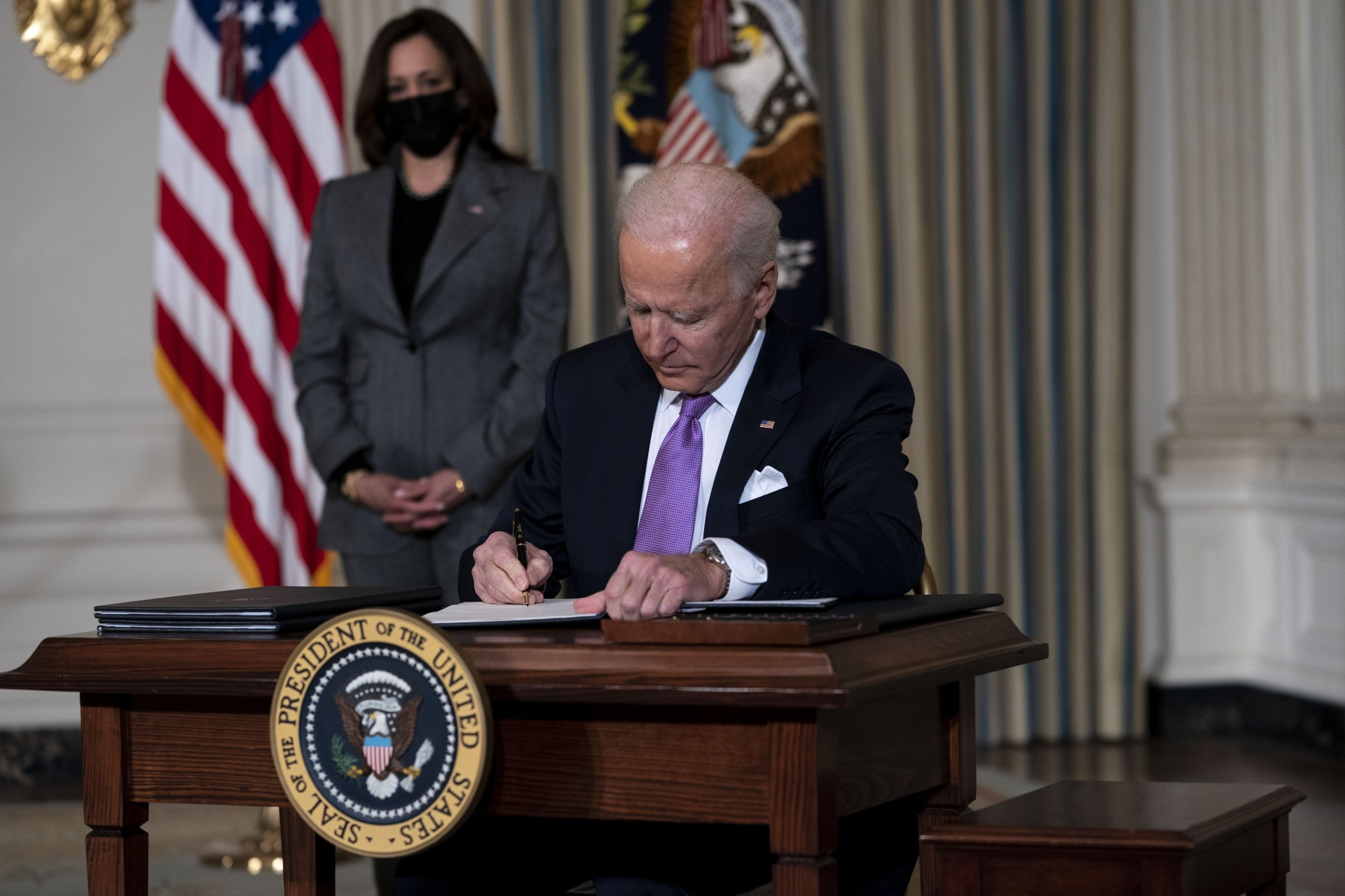 Biden Photo 6011ef0834d7b
