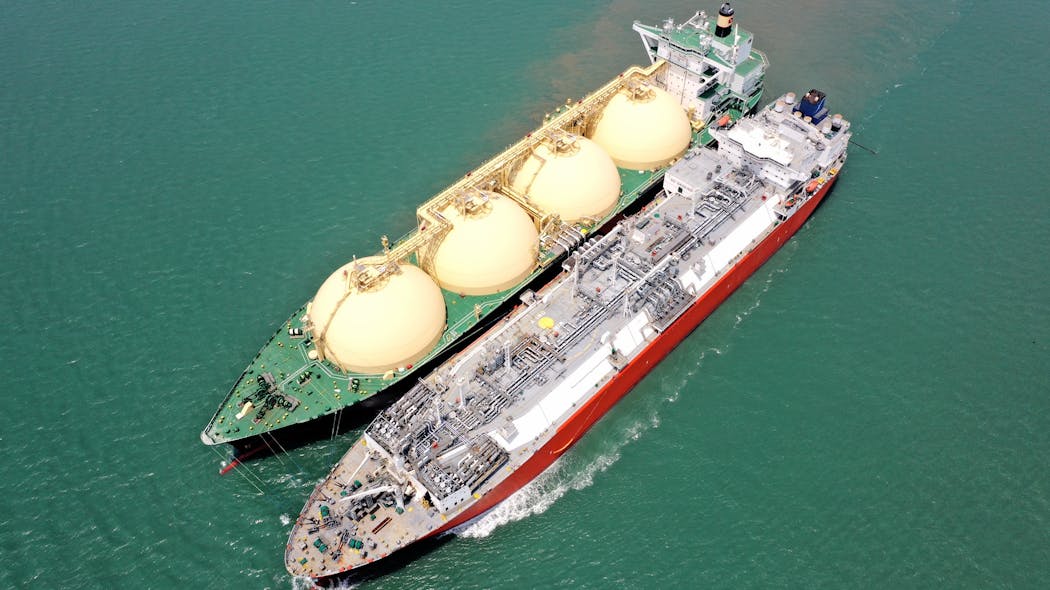 The FSRU Excellence completes the 2,000th ship-to-ship transfer of LNG in the Bay of Bengal.